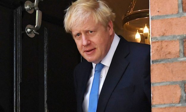 ROYAUME-UNI - Le Premier ministre Boris Johnson en soins intensifs