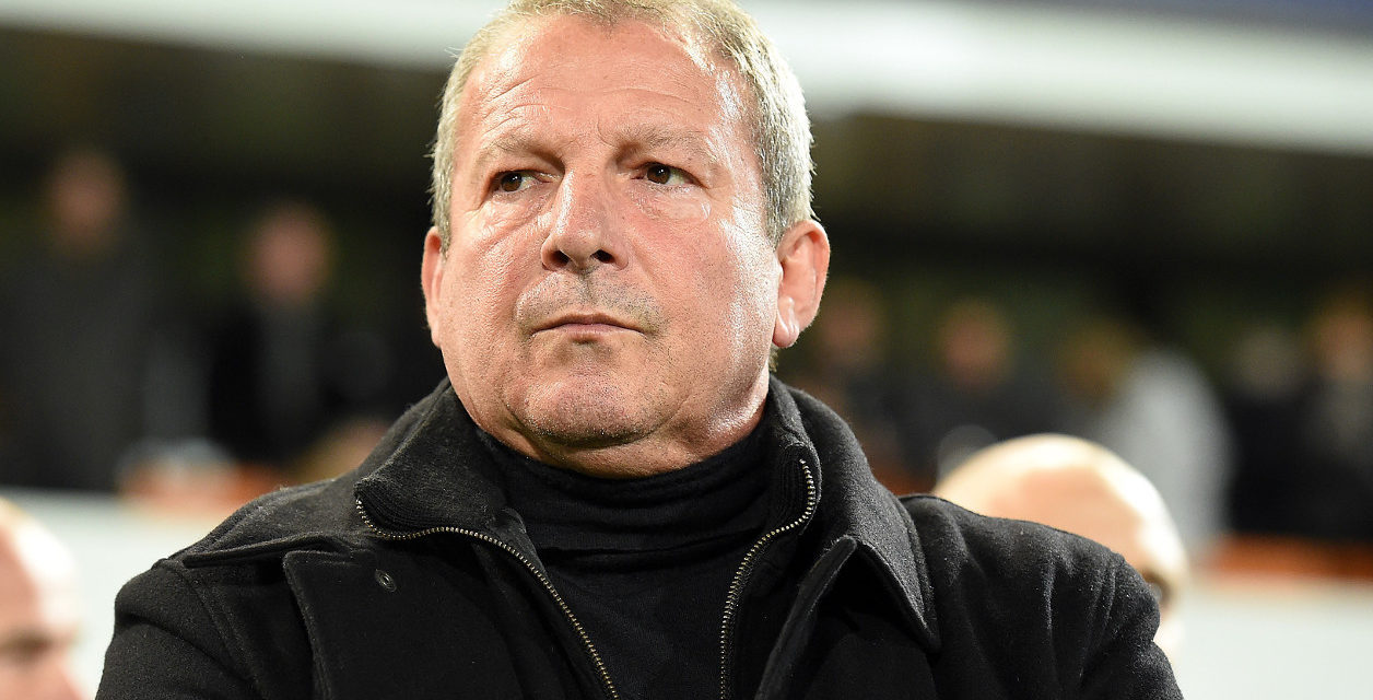 Le poignant hommage de Courbis à Pape Diouf !