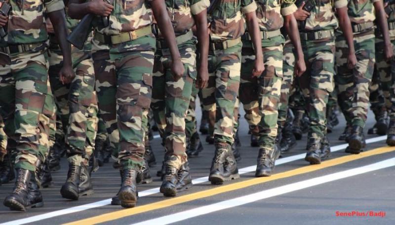 625 militaires Sénégalais envoyés en Gambie