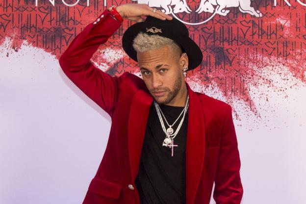 HOMOPHOBIE - Pas de poursuites pour Neymar