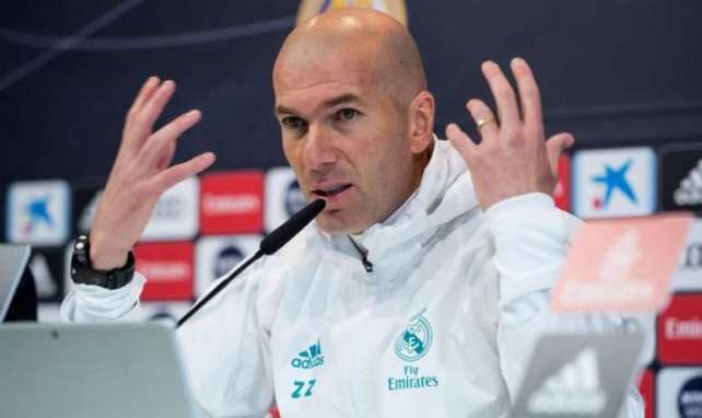 REAL NOUVEAU FORMAT DE LA C1 - Zidane valide