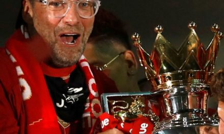 ANGLETERRE - Klopp élu entraîneur de l'année par ses pairs