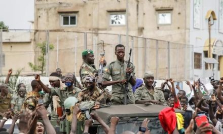 LENDEMAIN DE PUTSCH  - La vie reprend à Bamako