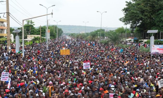 MALI, LA VOLONTE DU PEUPLE MUTILEE. (Par Dr MOUSSA MAMADEL DIALLO)