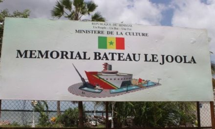 ÉRECTION DU MÉMORIAL DES VICTIMES DU BATEAU “LE JOOLA” - La longue attente