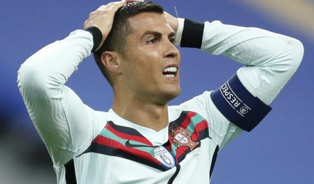 PORTUGAL  - Cristiano Ronaldo testé positif au Covid-19
