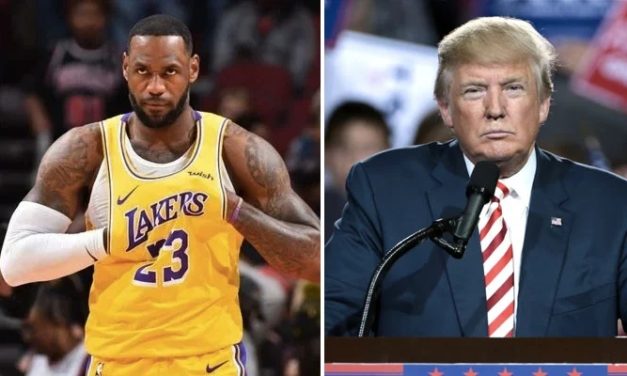 NBA - En roue libre, Donald Trump flingue LeBron, la foule se déchaîne !