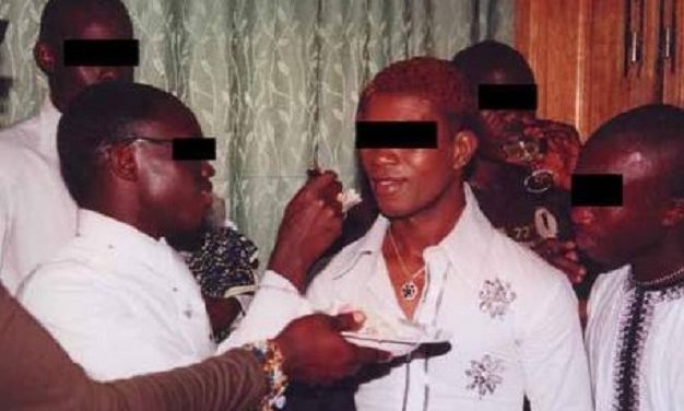 INTRODUCTION D’UN MODULE SUR L’HOMOSEXUALITÉ À L’ÉCOLE - Un piège déjoué par le corps syndical