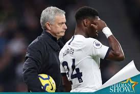 TOTTENHAM - Mourinho refuse d’accabler Aurier