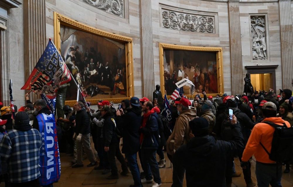 USA - La police du Capitole a minimisé les risques d'émeute, affirment des élus du Congrès