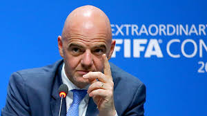 SUPER LEAGUE - La FIFA menace les joueurs !