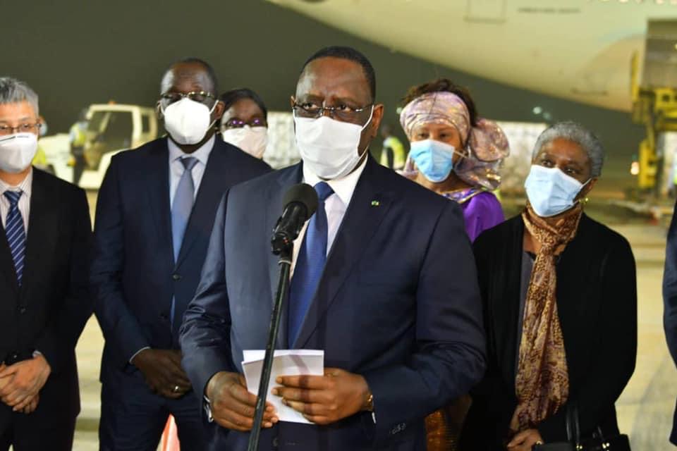 COVID-19  - Macky Sall promet 7 millions de doses de vaccins "dans les semaines à venir"