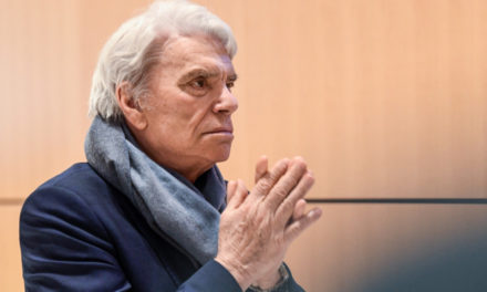 FRANCE - Bernard Tapie et son épouse frappés et ligotés durant un cambriolage