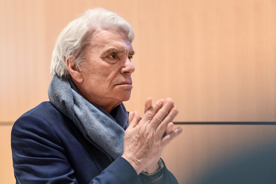 FRANCE - Bernard Tapie et son épouse frappés et ligotés durant un cambriolage