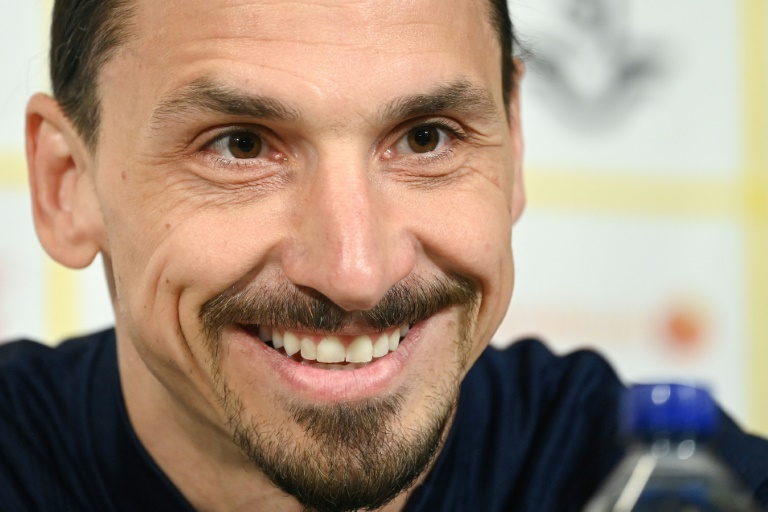 Ibrahimovic prolonge à Milan : et un an de plus qui font quarante