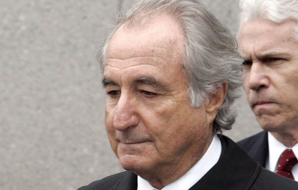 Bernie Madoff, plus gros escroc financier du monde, est mort