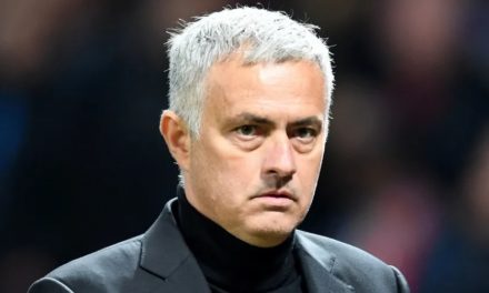 TOTTENHAM - José Mourinho est viré!