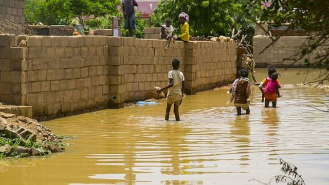TAMBA - Les fortes pluies font un mort et plusieurs blessés