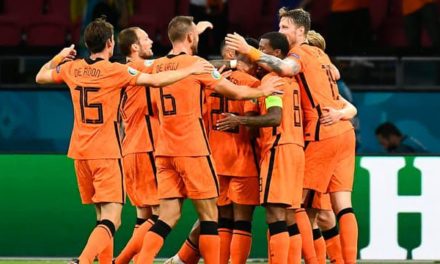 EURO - Les Oranje s'offrent l'Ukraine (3-2)