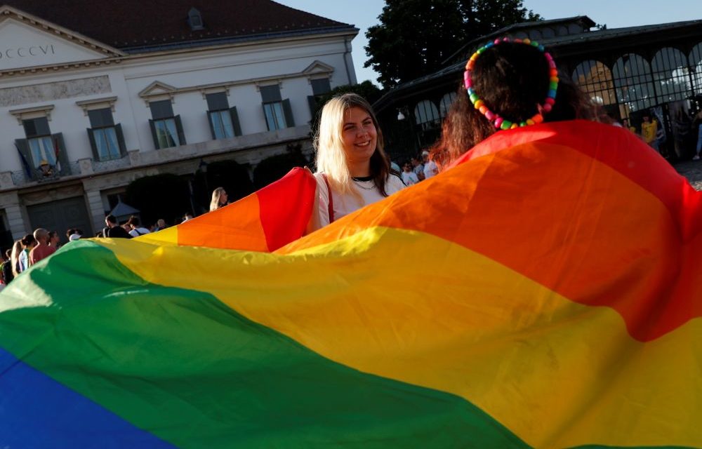 La loi anti-LGBTQ votée en Hongrie dénoncée par les Européens