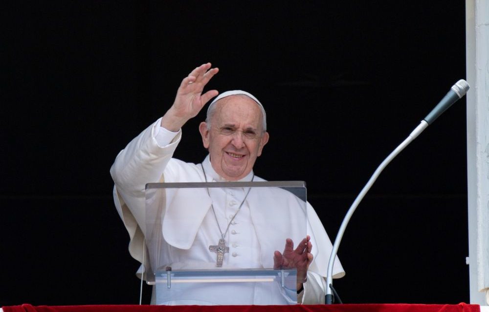 VATICAN - Opéré du côlon, le pape François en bonne santé