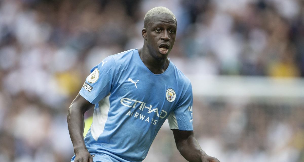 MANCHESTER CITY - Benjamin Mendy accusé de viols et inculpé par la police