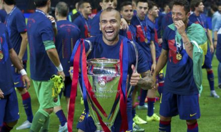 BARÇA - Dani Alves is back!