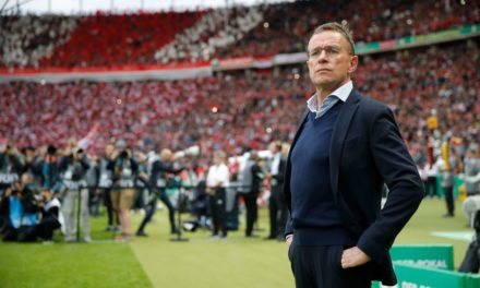 MANCHESTER UNITED - Ralf Rangnick remplace Solskjaer