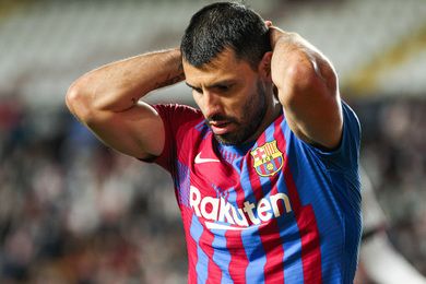 BARCELONE - Sergio Agüero pourrait être contraint d'arrêter sa carrière !