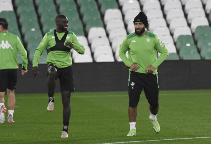 BETIS SÉVILLE - Youssouf Sabaly a repris l'entraînement collectif