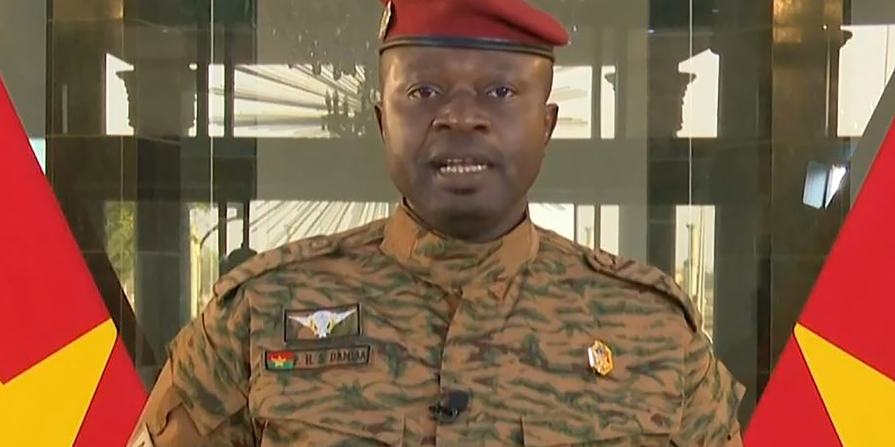 BURKINA - Le lieutenant-colonel Damiba, chef des putschistes, stratège et "écrivain"