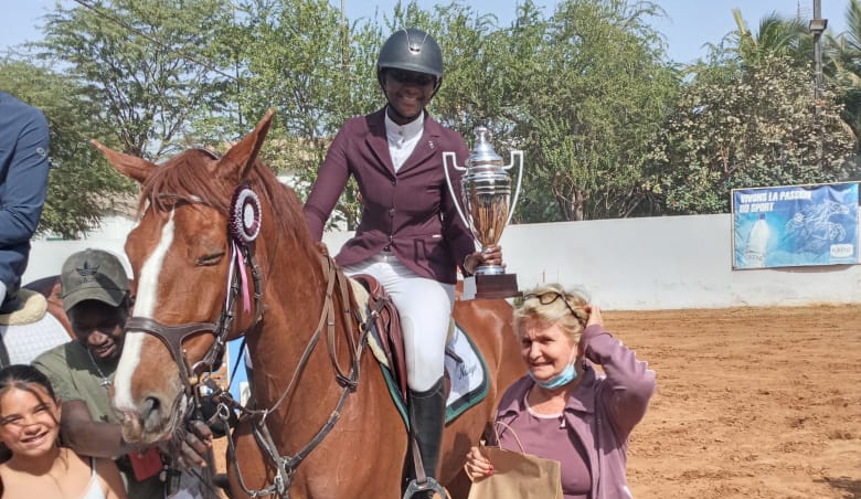 ÉQUITATION/3É CSO - Ngoné Latyr Ndiaye Encore 'Une' fois 'en Or' sur 'Bernière'