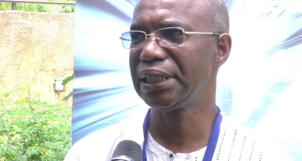 INJURES PUBLIQUES- Le patron d’Africom Mamadou Ibra Kane écope de 1 mois ferme
