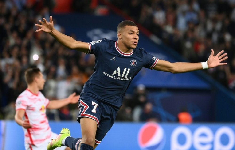 PSG - Mbappé égale Ibrahimovic et fonce sur Cavani