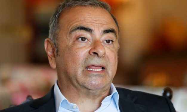 Carlos Ghosn visé par un mandat d'arrêt international