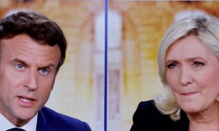 Débat Le Pen/Macron : les moments forts de leur face à face