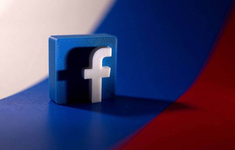La Russie condamne Facebook et TikTok pour "propagande" LGBT