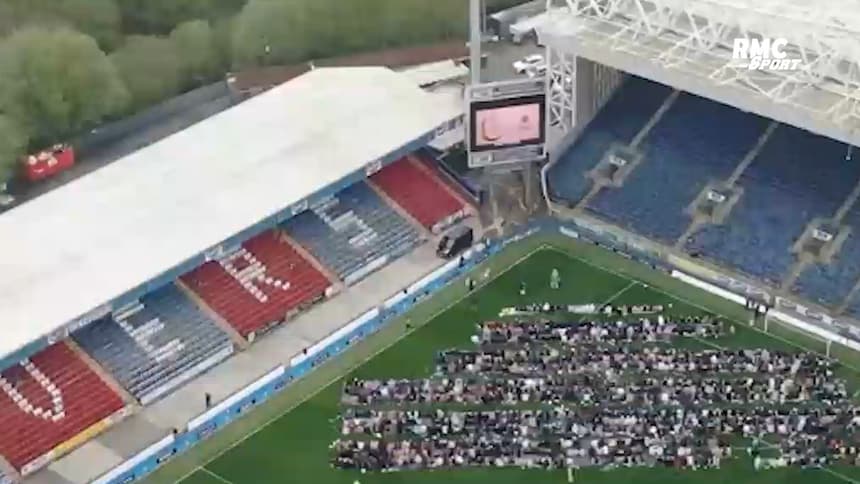 ANGLETERRE - Blackburn a ouvert son stade pour la prière de l’Aïd El Fitr
