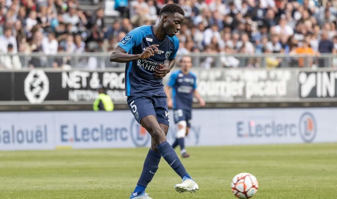 LIGUE 2 - Moustapha Name, élu meilleur joueur du Paris FC