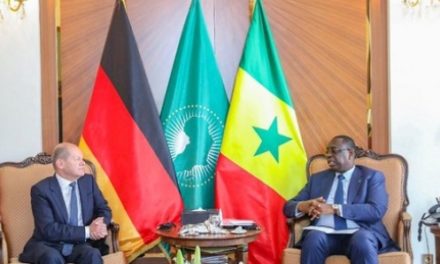 PRODUCTION DE GAZ LIQUEFIE -Les annonces de Macky Sall pour décembre 2023