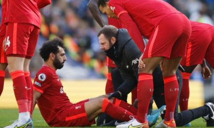 LIVERPOOL - Sorti sur blessure, Salah inquiète