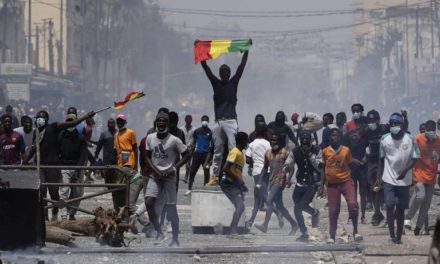 NETTALI TV - MANIFESTATION - Un enfant tué à Colobane