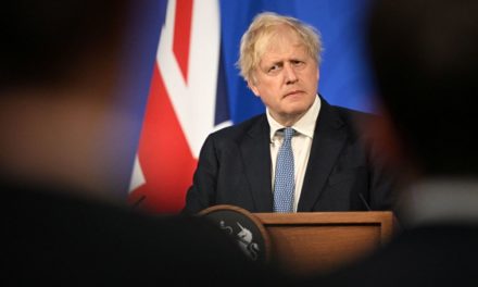 GRANDE BRETAGNE  - Boris Johnson pourrait perdre son poste ce soir