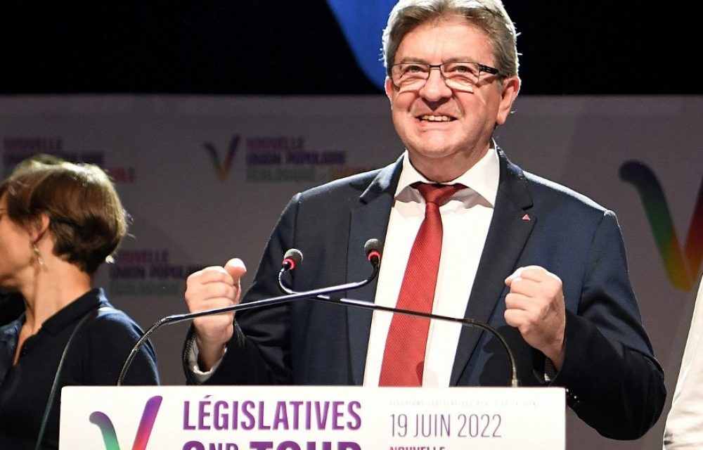 LEGISLATIVES FRANCE - La "déroute du parti présidentiel" est "totale" estime Jean-Luc Mélenchon