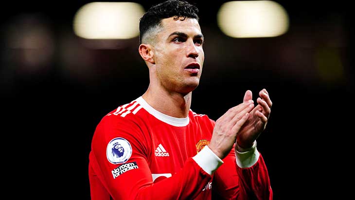 MANCHESTER UNITED - La réaction de Cristiano Ronaldo après la rupture de son contrat