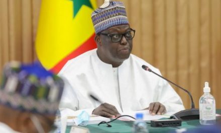 FIN DE LA 13e LÉGISLATURE - Alioune Tine note Moustapha Niasse et les autres parlementaires