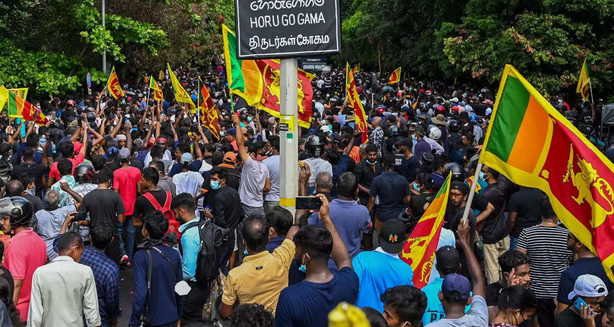 SRI LANKA - Le président en fuite, sa résidence prise d'assaut par des manifestants