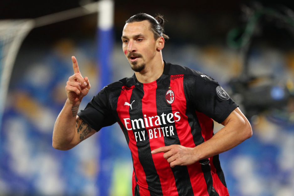 MILAN AC - A 40 ans, Zlatan prolonge!