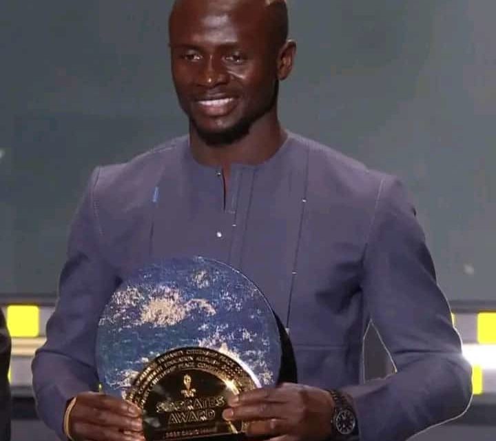 CÉRÉMONIE BALLON D'OR - Sadio Mané s'offre le premier Trophée Socrates