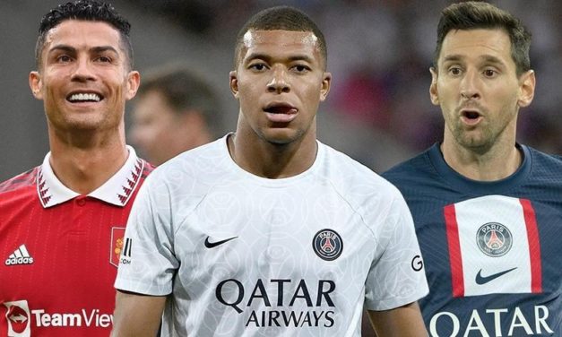 TOP 10 DES JOUEURS LES MIEUX PAYÉS - Mbappé dribble Messi et Ronaldo